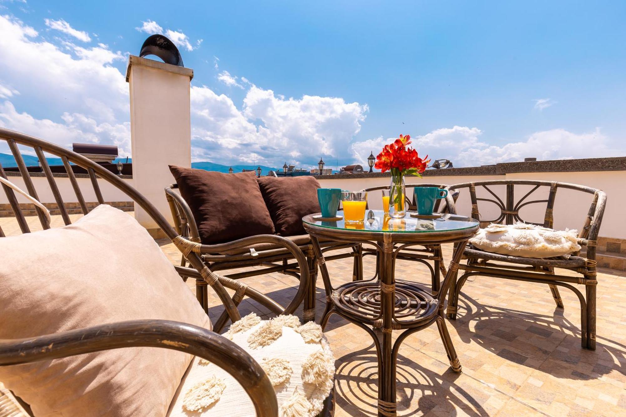 Roof Top Terrace Maisonette Plovdiv Buitenkant foto